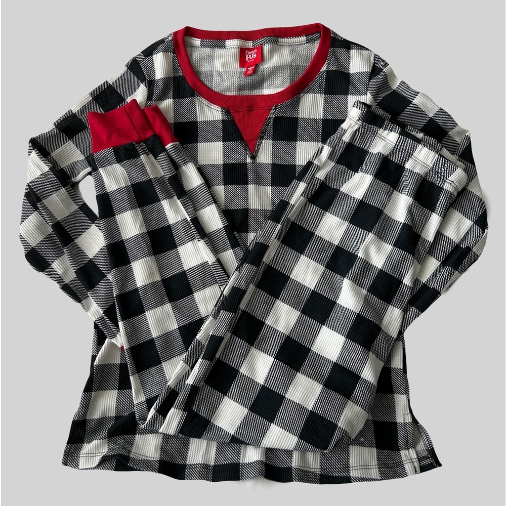 WOMENS XS Black & White Fleece Pajamas | Macy’s Family PJ’s